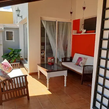 Casa Los Abuelos - La Capellania Ferienhaus
