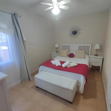 Casa Los Abuelos - La Capellania Ferienhaus